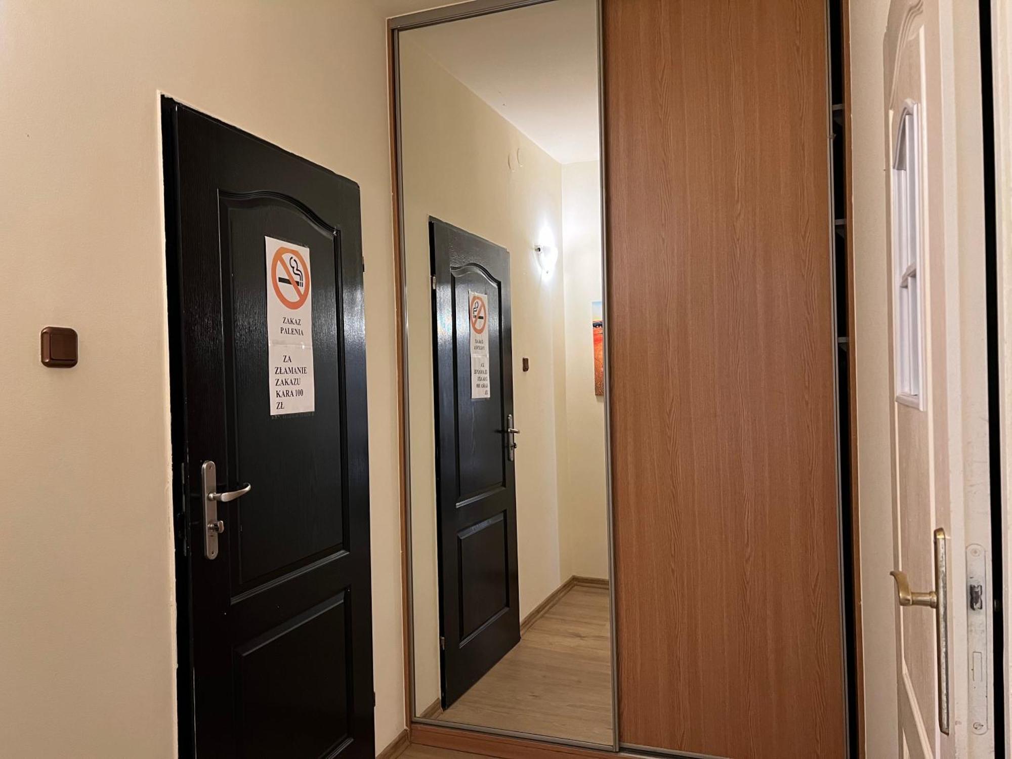 Etna - Hostel -Noclegi Rzeszow Dış mekan fotoğraf