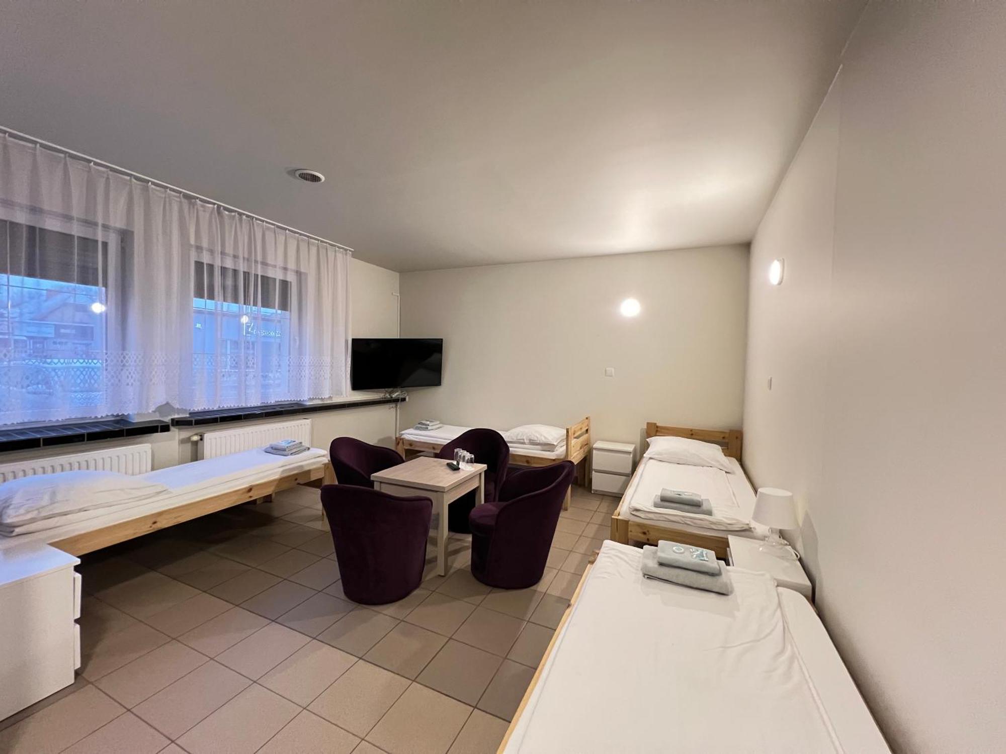 Etna - Hostel -Noclegi Rzeszow Dış mekan fotoğraf